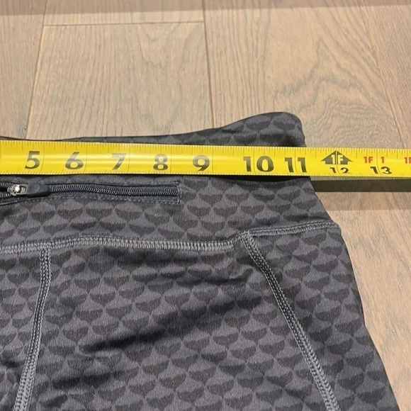 VINEYARD Vines Woman’s Size XS Polyester/Spandex Mix Gray Activewear Leggings - Picture 8 of 9